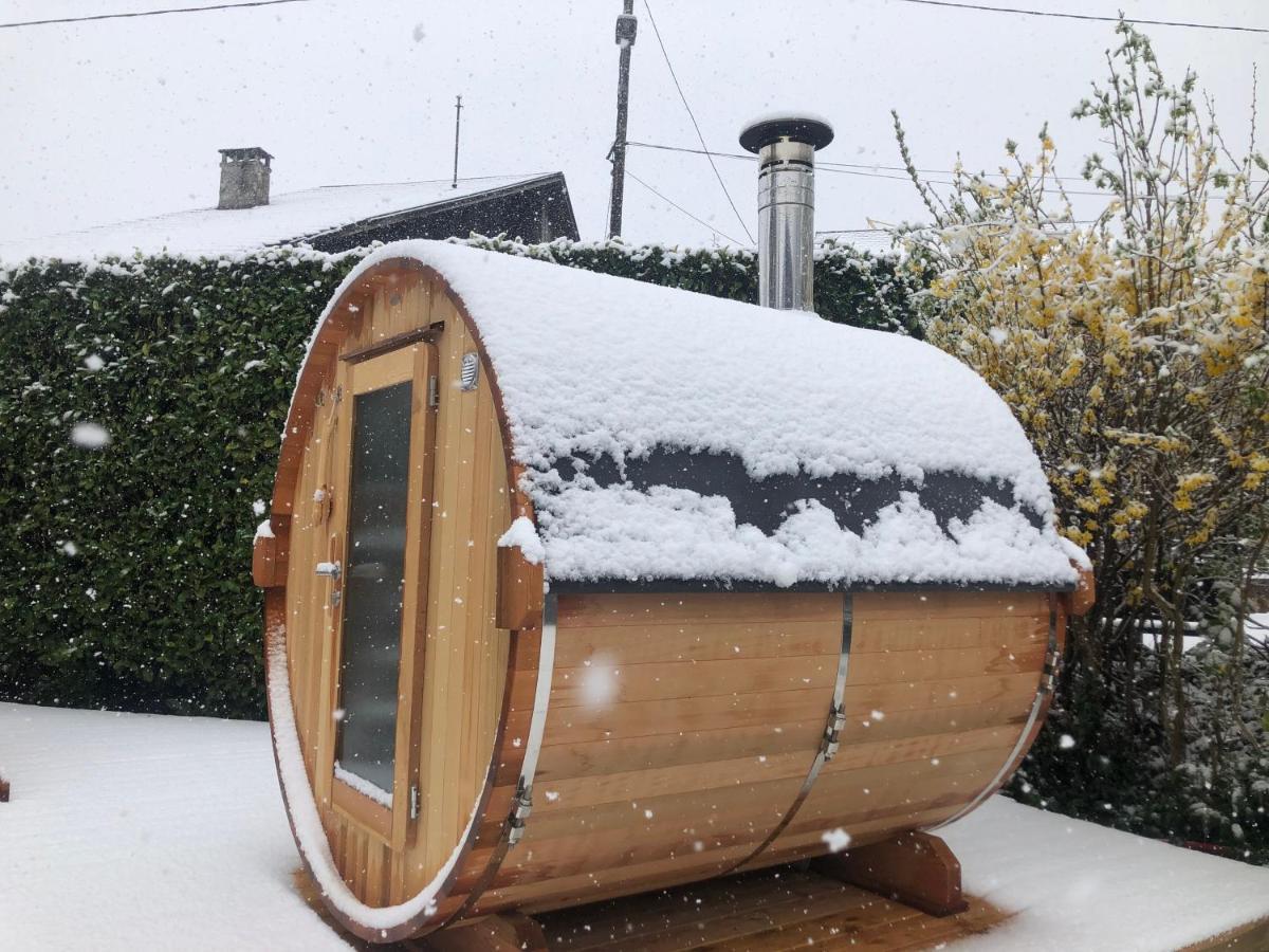 Bed and Breakfast Au Coeur Des Alpes Marignier Exterior foto